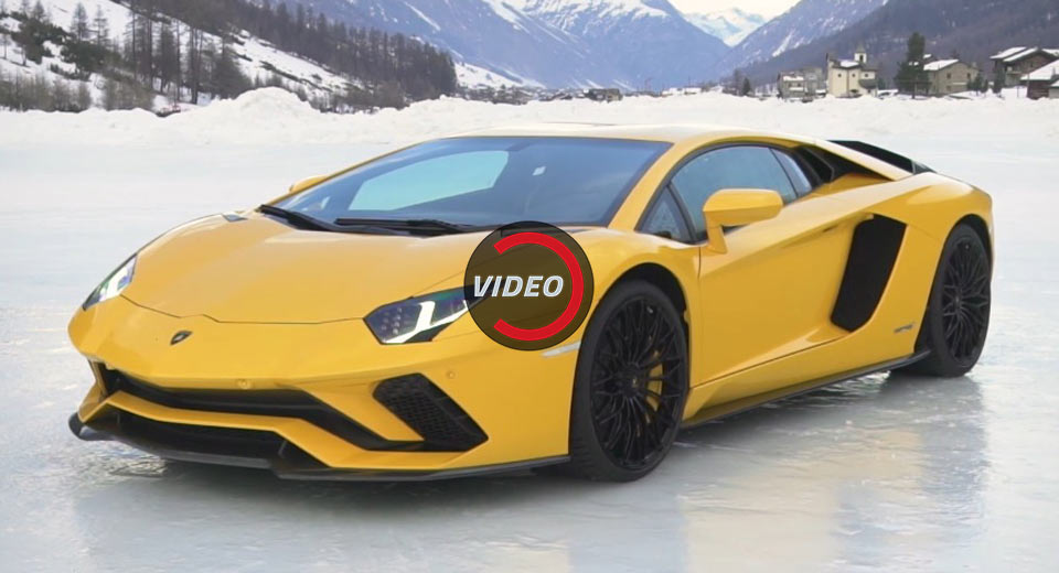 An Aerobatic Plane Is No Match For The New Lamborghini Aventador S