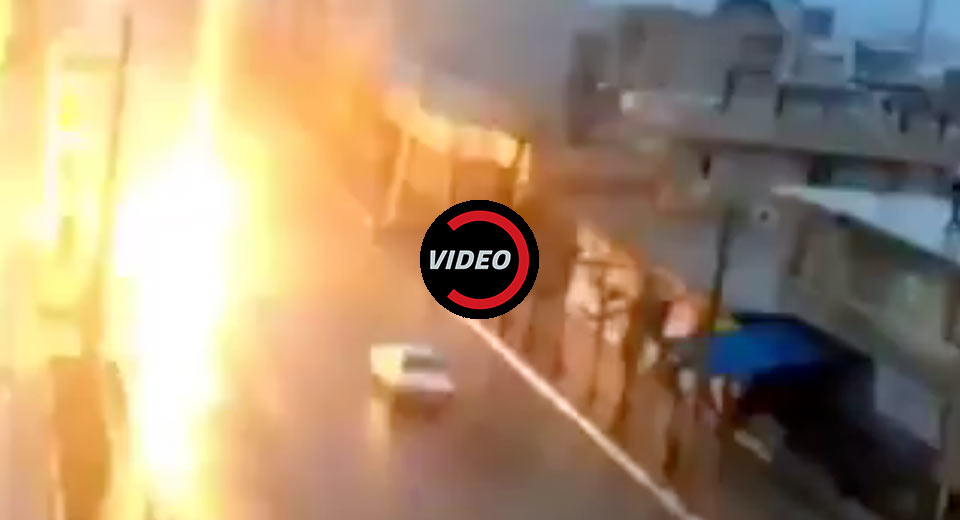 Watch What Happens When Lightning Strikes A Moving Car