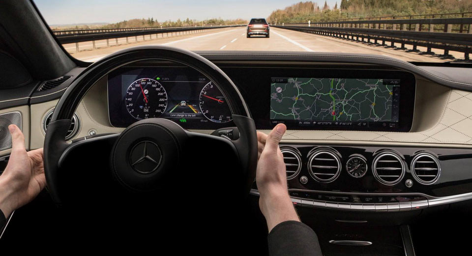 Updated S-Class Dashboard Teased Along With New Driver Assistance Functions