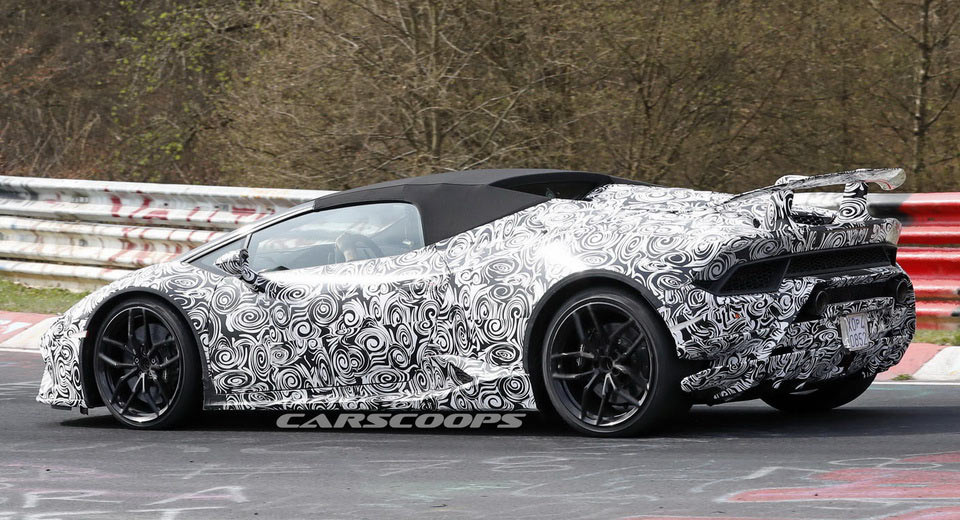 Open-top Lamborghini Huracan Performante Spied Screaming Around The ‘Ring