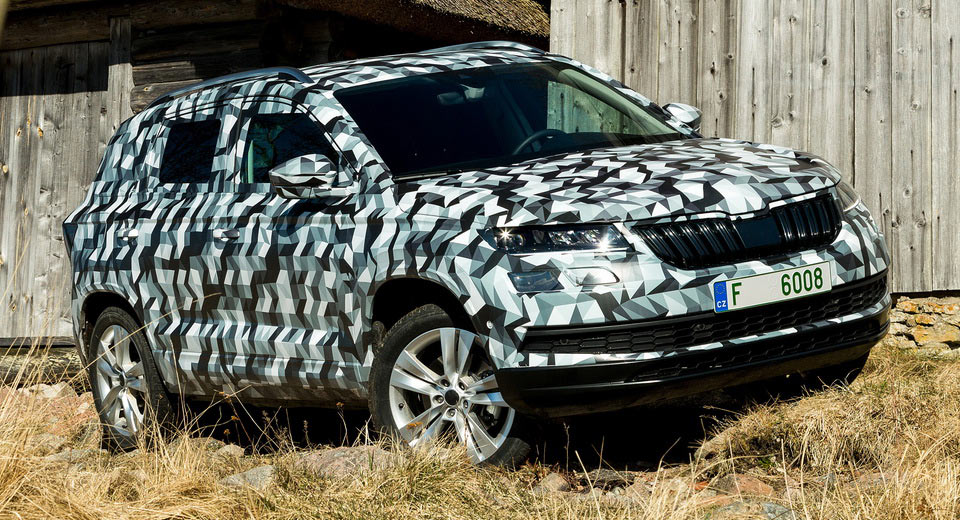  Skoda Details Karoq SUV, Confirms Engines And Tech [w/Video]