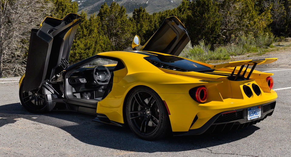 Ford Shines More Light On GT ’s Cutting-Edge Tech