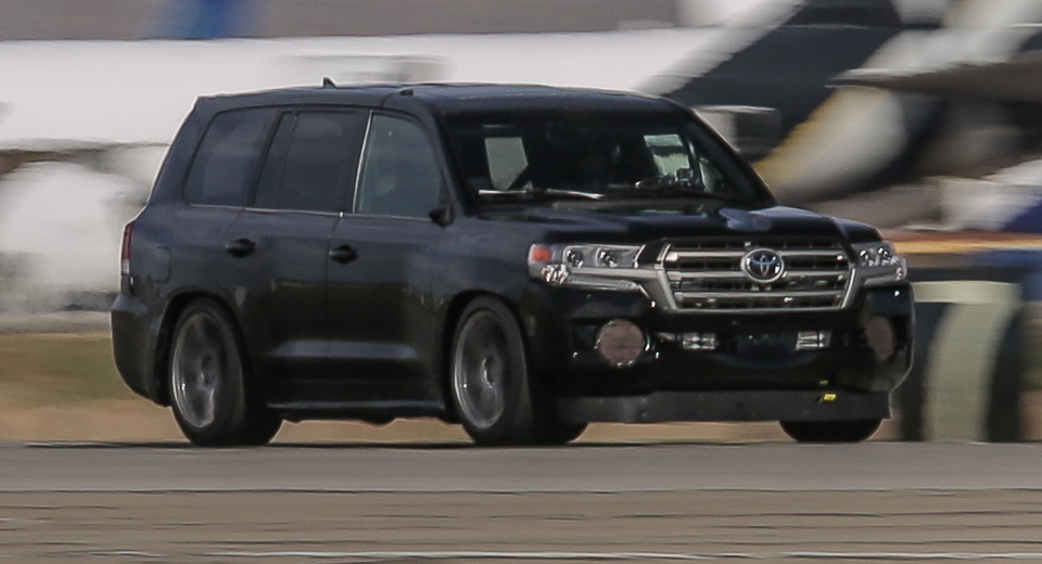  Toyota’s 2000 HP Land Speed Cruiser Just Pulled A Stunning 230MPH [w/Video]