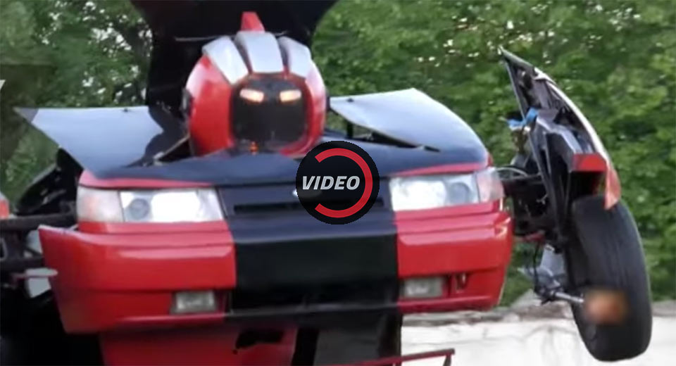 What It Would Look Like If The Transformers Landed In Russia