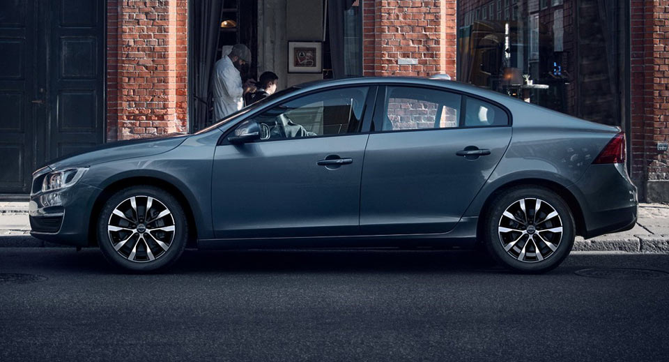  Volvo Adds Lux Upgrade To S60/V60 Business Edition Models In UK
