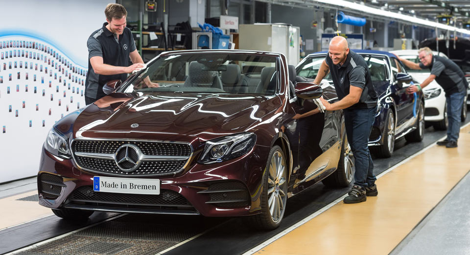 Mercedes-Benz Kicks Off New E-Class Cabriolet Production