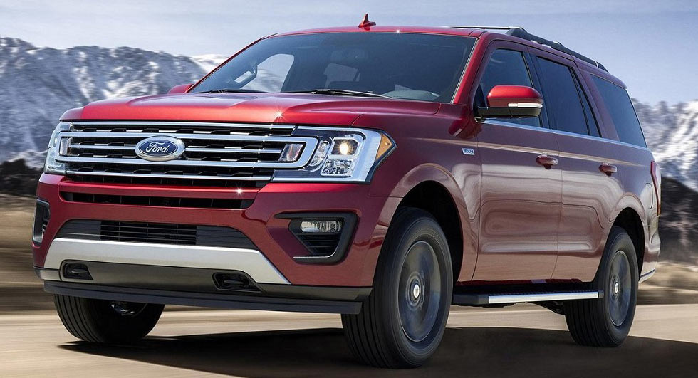  2018 Ford Expedition FX4 Bows With An Assortment Of Off-Road Accessories