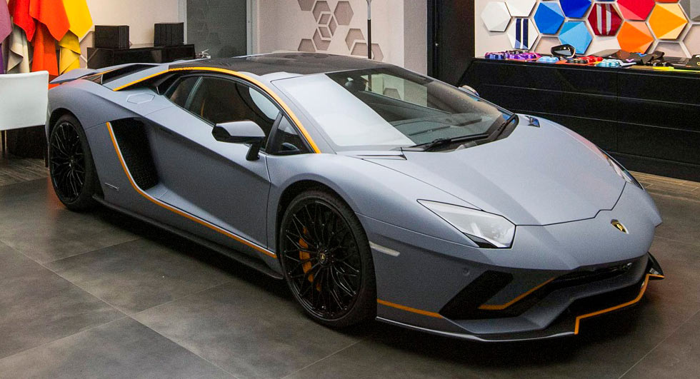 Lamborghini Ad Personam Dresses Up One-Off Aventador S At Goodwood