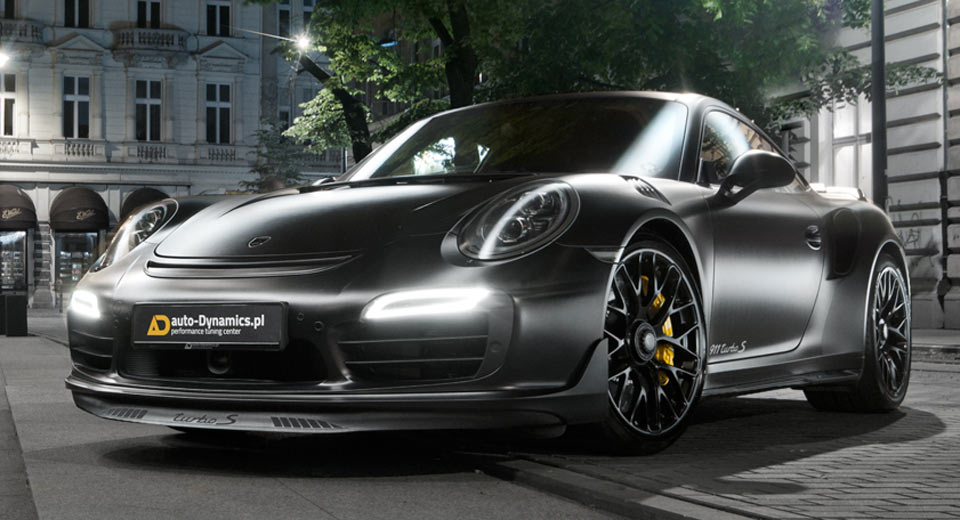  Dark Knight 911 Turbo S Brings Out The Best