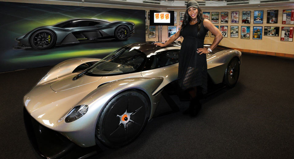  Aston Martin Valkyrie – Now With Headlights, New Wheels, And A Silver Finish