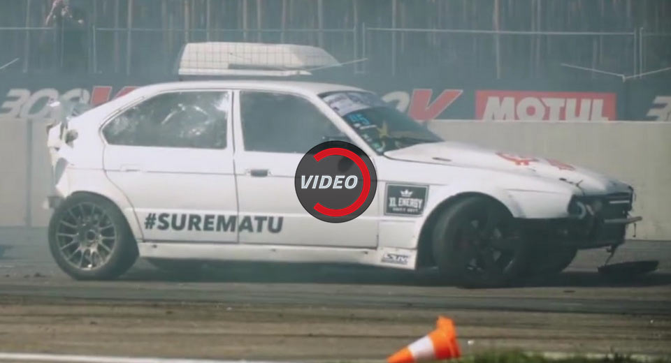  How To Turn A BMW E34 5-Series Sedan Into A ‘Compact’ In 5 Sec