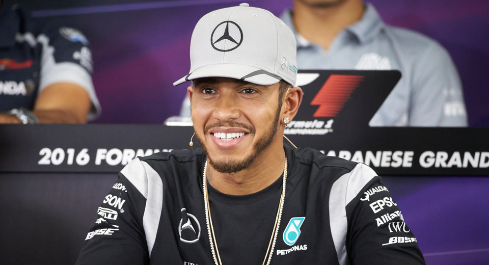 Lewis Hamilton Makes The Top Ten List Of 2017’s Highest-Paid Athletes