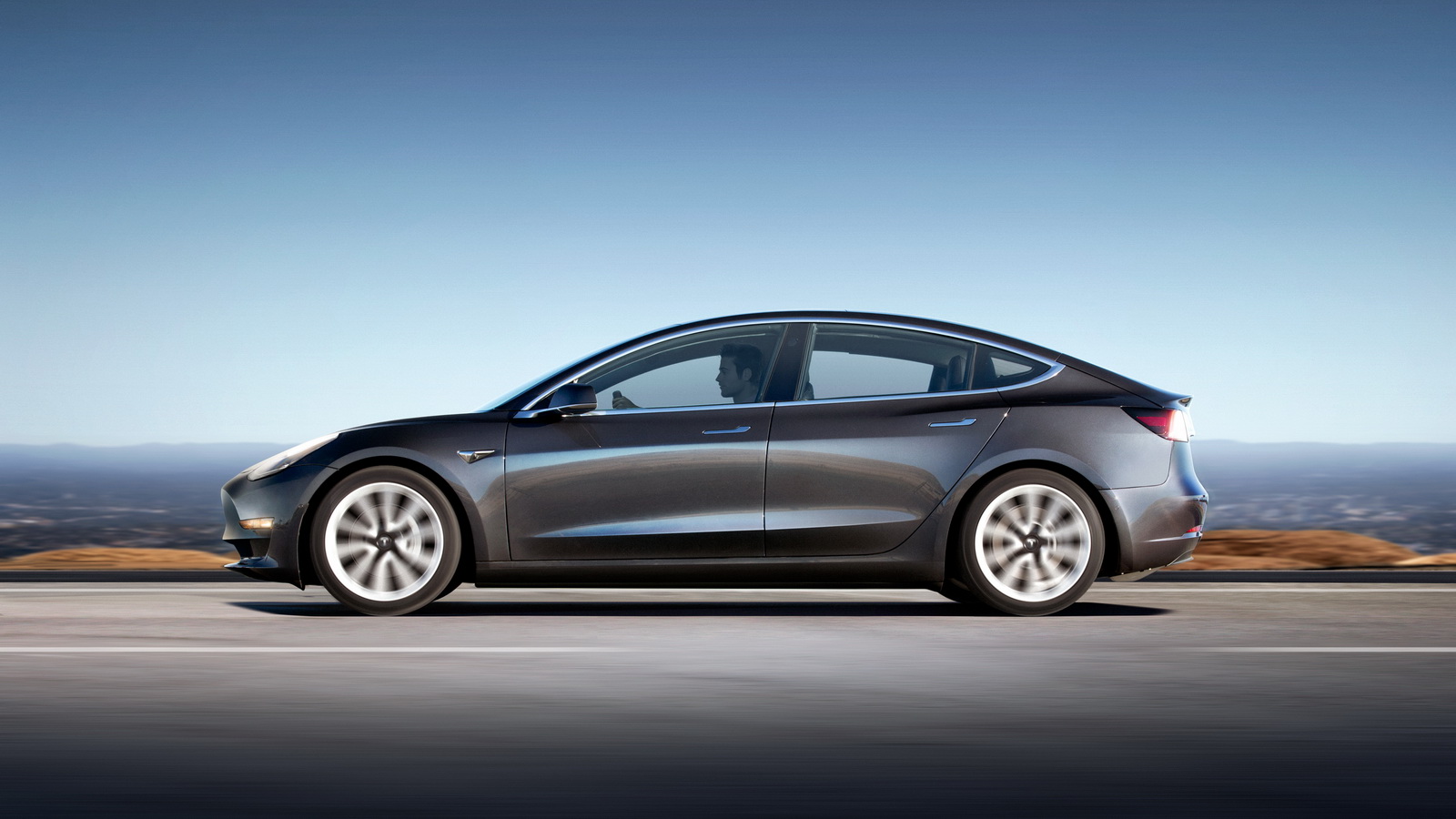 Tesla-Model3-12 Tesla Delivers 200,000th Car In US, Triggers Federal Tax Credit Phase Out