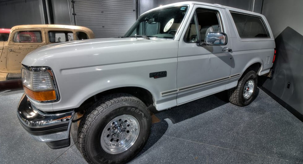 O.J. Simpson’s Ford Bronco Could Be Yours For $750,000