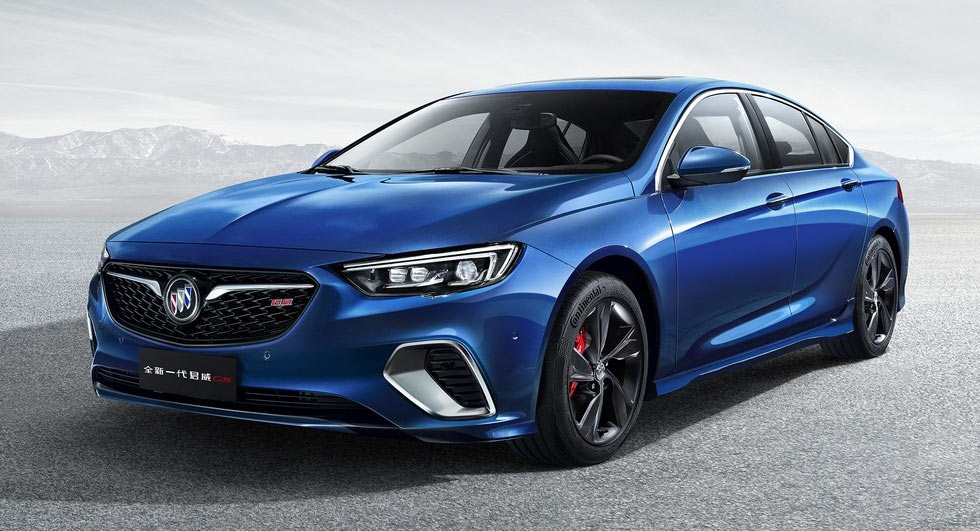  Buick Regal GS Shows Its Aggressive Face In New Pictures