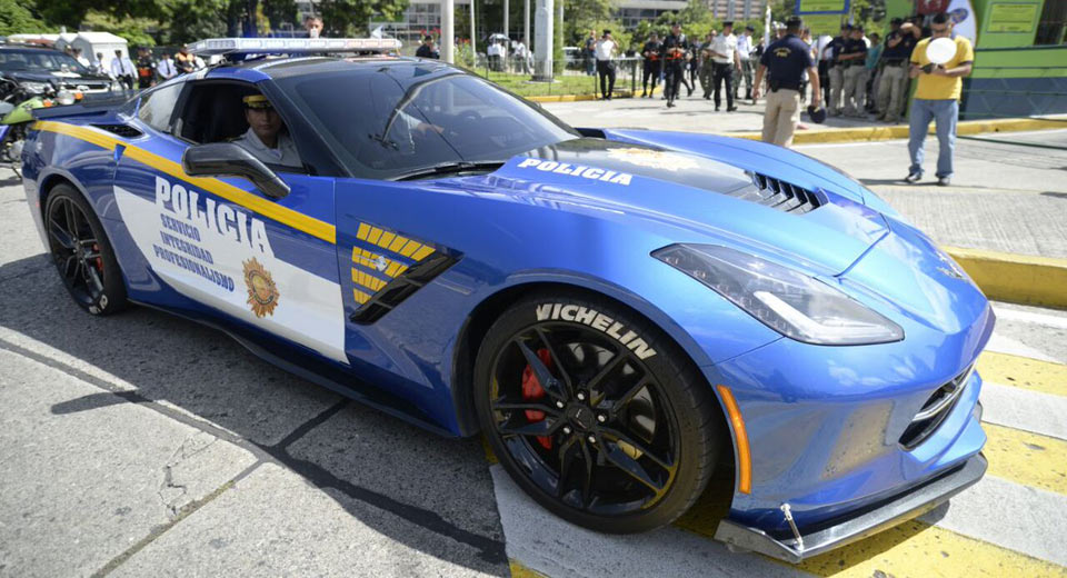  Guatemala Police Turn Drug Dealer’s Corvette Into A Police Car