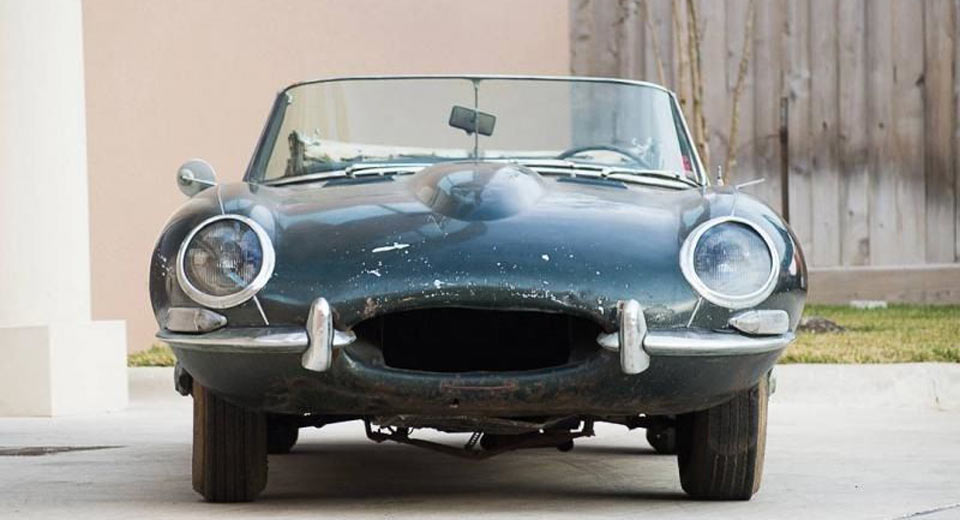  Original 1963 Jaguar E-Type Is Crying Out For A Restoration