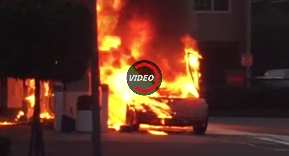 Lamborghini Countach Destroyed By Inferno In San Francisco