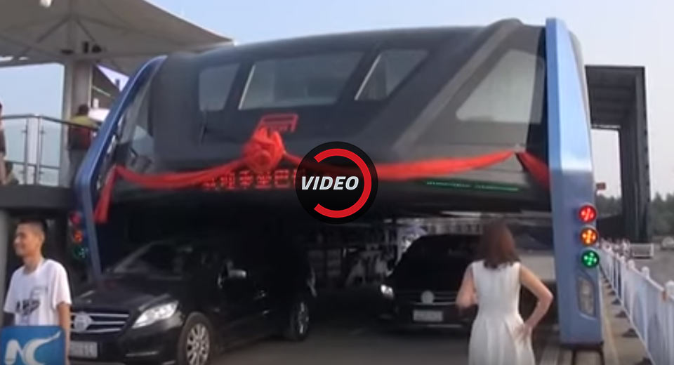 China’s Traffic-Straddling Bus Grinds To A Halt