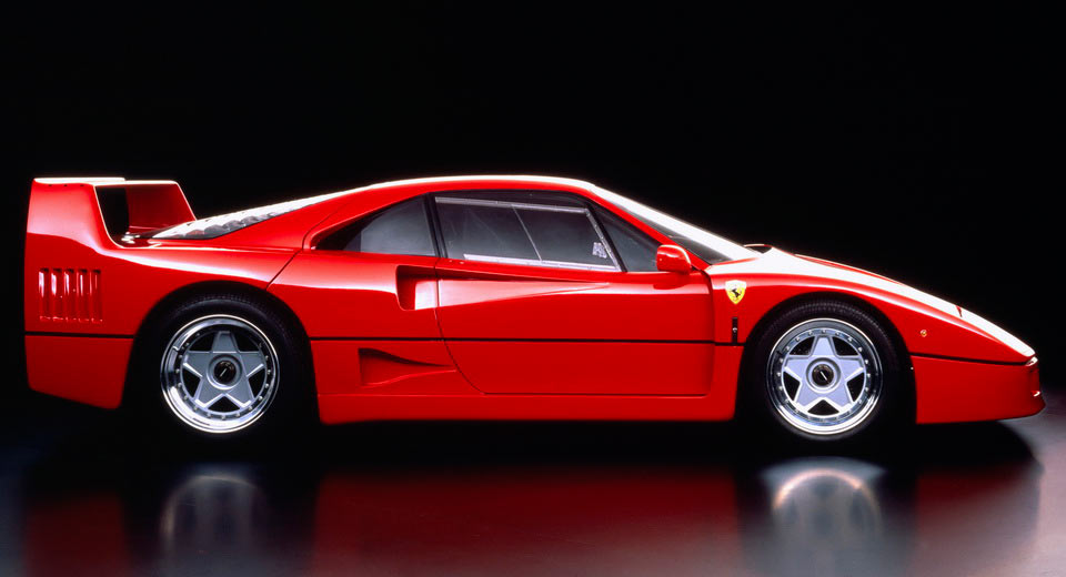  Ferrari’s Iconic F40 Supercar Just Turned 30 Years Old