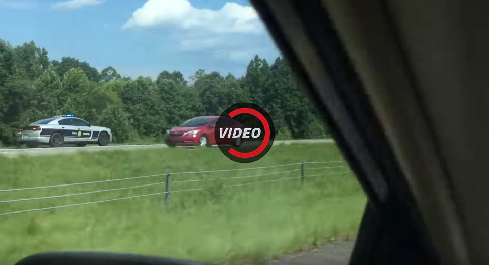 Trooper Resigns After Filmed Speeding While Driving In The Wrong Direction