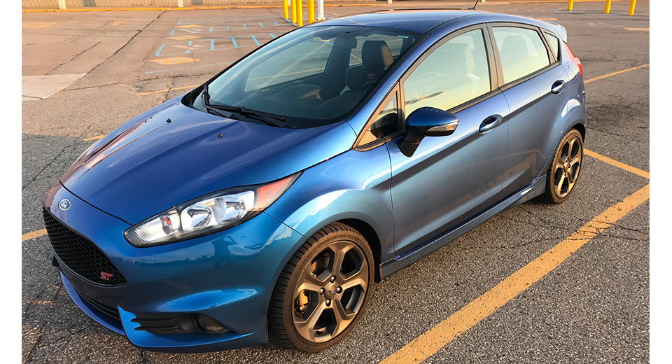  One-Off Fiesta ST Show Car Finished In Ford GT Blue Offered In Auction