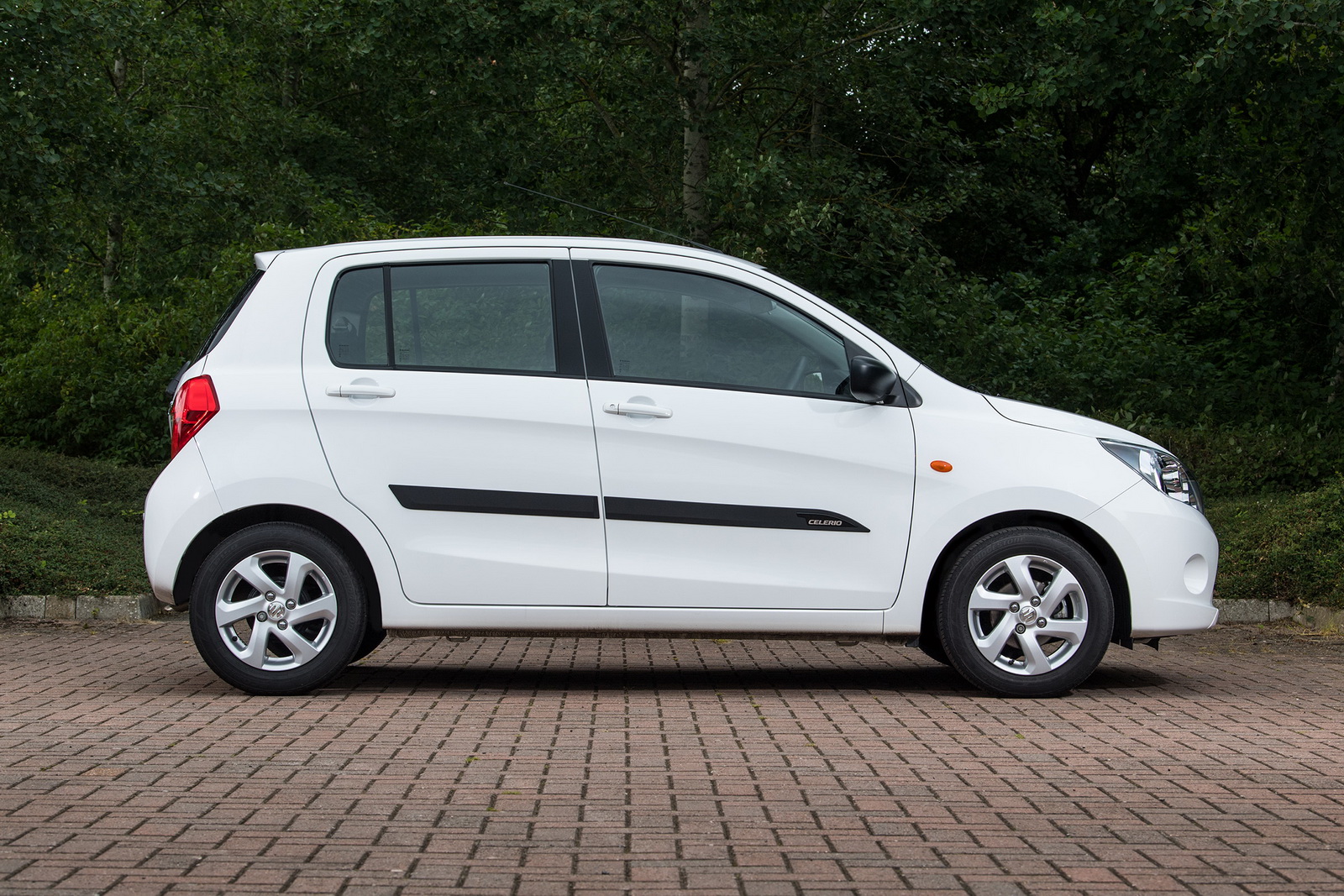 Suzuki Celerio City Brings More Standard Kit To The Uk From 7 499 Carscoops