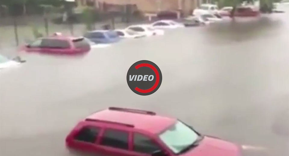  Up To 500,000 Vehicles Could Be Scrapped After Hurricane Harvey