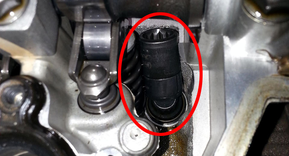  Mitsubishi Evo Owner Finds A Socket In His Engine From The Factory