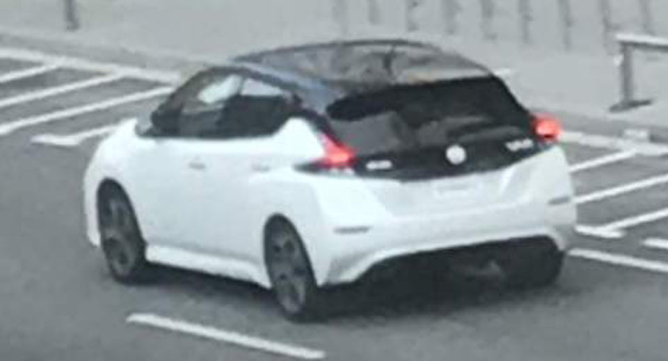 2018 Nissan Leaf Snapped Undisguised During Promo Shoot