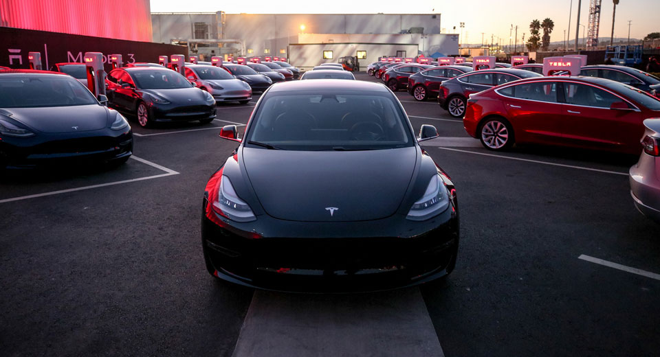 Elon Musk Says 63,000 Tesla Model 3 Orders Have Been Cancelled