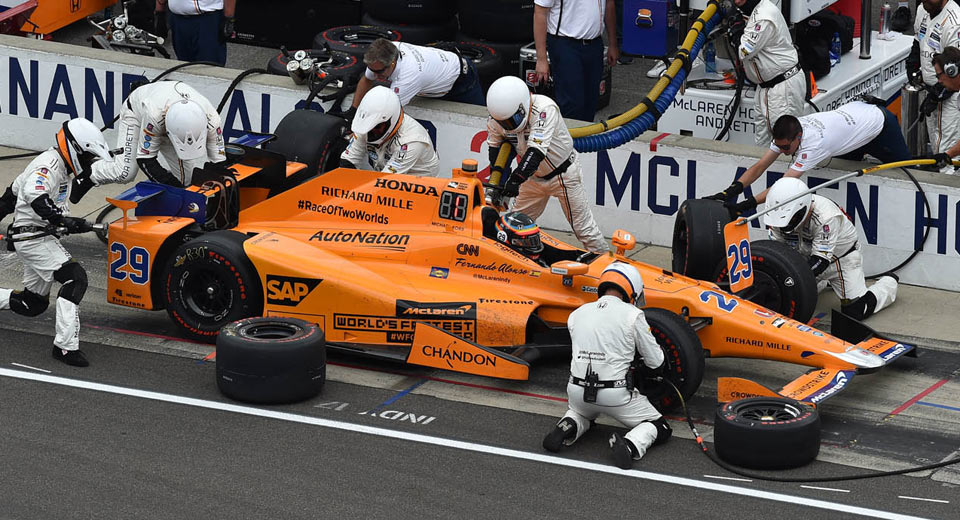  McLaren Eyes Full-Time IndyCar Team By 2019