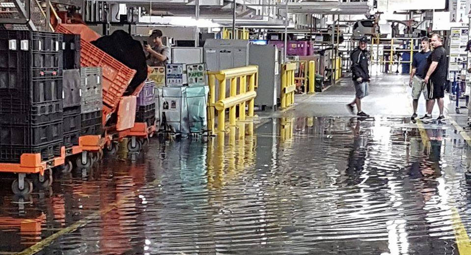FCA’s Ontario Plant Suspends Minivan Production Due To Flooding