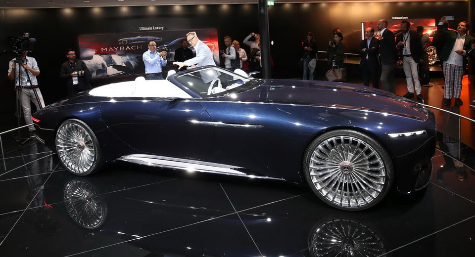 Mercedes-Maybach 6 Cabriolet Has Dropped Anchor At The Frankfurt Dock