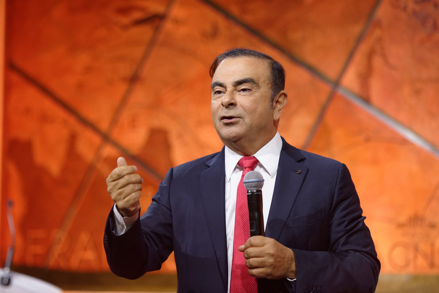 Carlos-Ghosn-1 Mitsubishi Follows Nissan’s Footsteps, Sacks Carlos Ghosn From Chairman