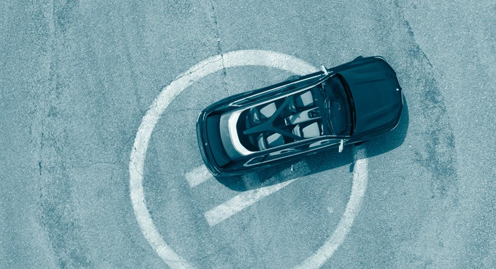 BMW Teases What Looks Like X7 Concept For Frankfurt