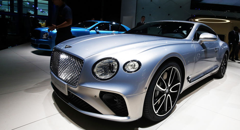  Durheimer Says Electrification Is A Priority For Bentley, Maybe Bugatti