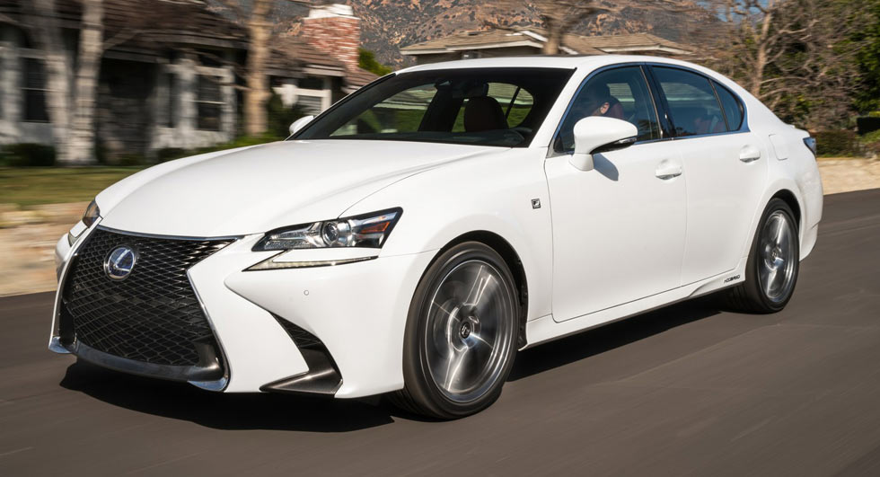  Lexus Boss Says “Not Many People Will Accept” EVs With Current Battery Tech