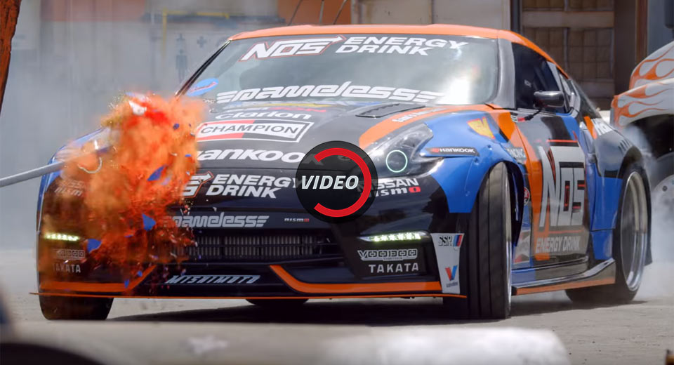 Nissan 370Z Goes Drifting Through A Junkyard