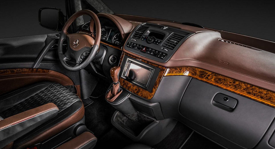 Mercedes-Benz Viano Fitted With Luxurious Custom Interior - GTspirit