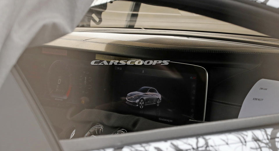 Dual-Panel Dashboard Layout Spotted On Four-Door Mercedes-AMG GT4