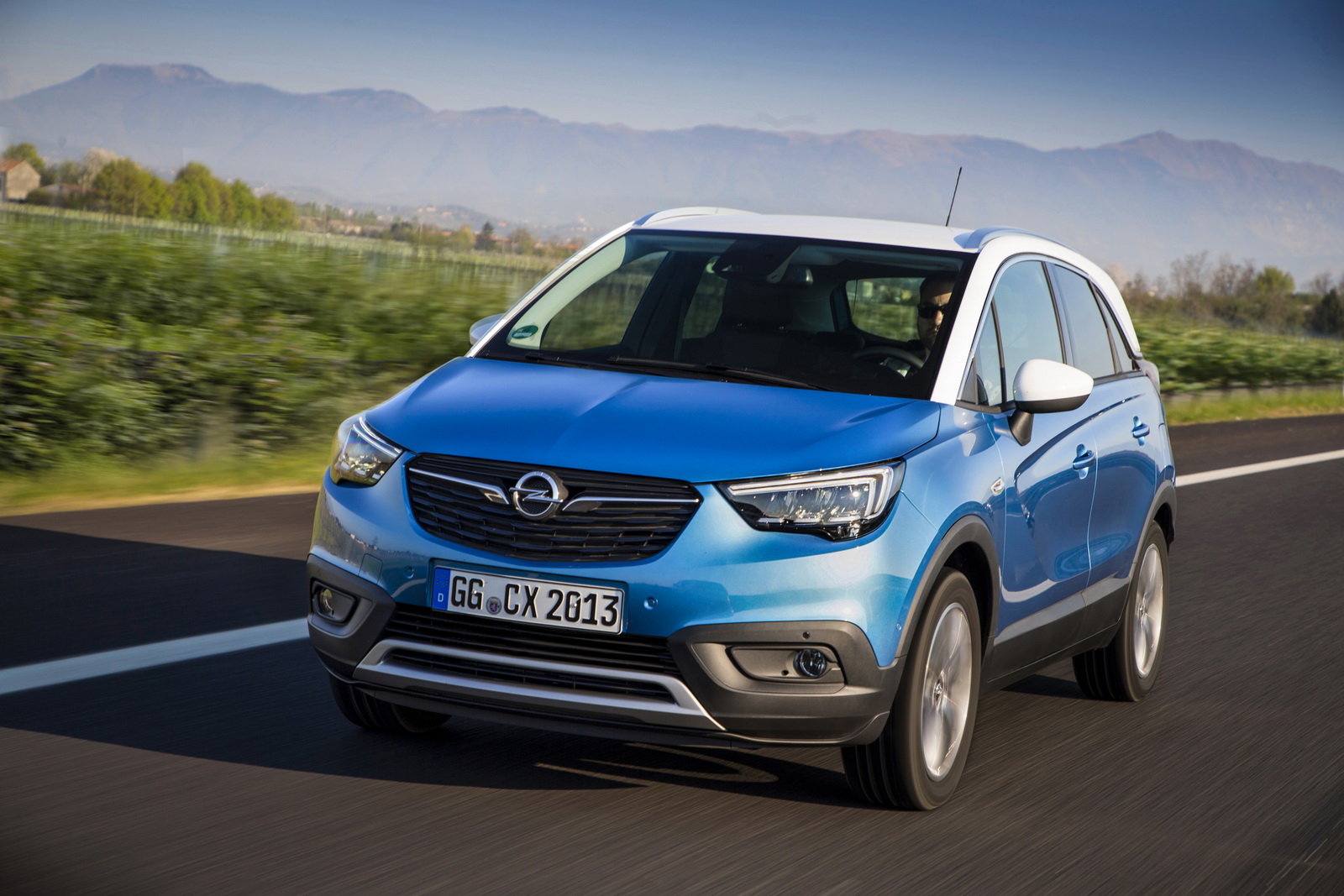Opel Crossland X Gets New LPG Version, From €21,200