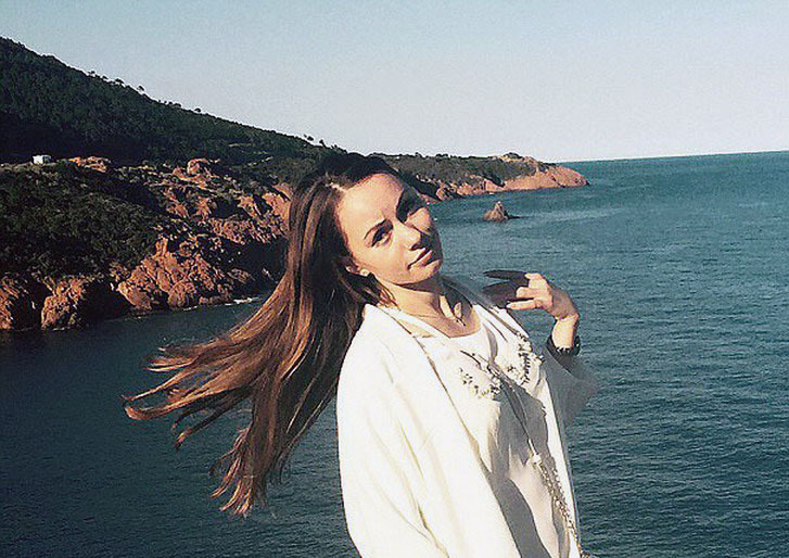 Russian Woman Killed By Street Sign While Hanging Topless Out Of Moving Car