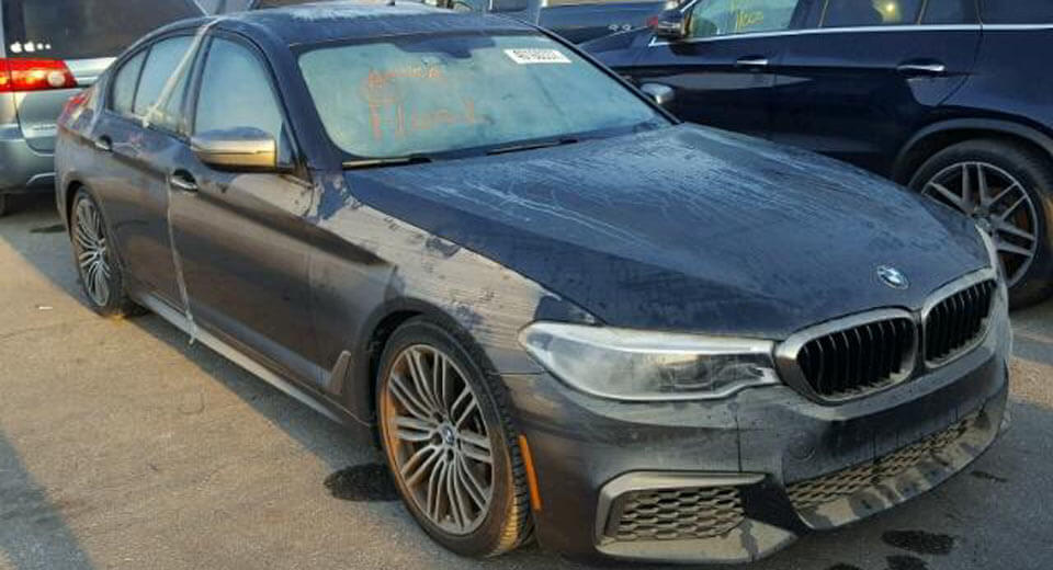  Poor BMW M550i xDrive Didn’t Even Have A Chance To Leave The Lot