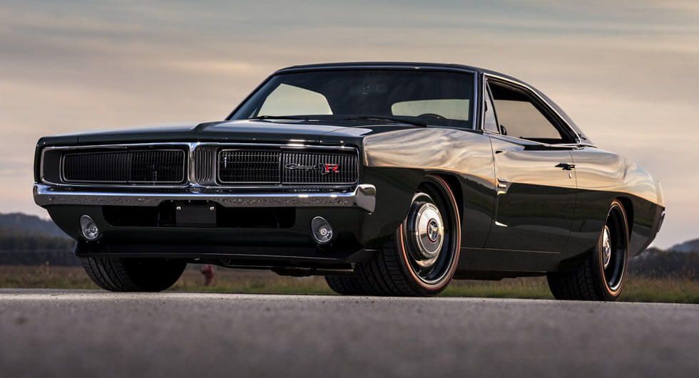  1969 Dodge Charger Defector Is A HEMI-Powered Restomod