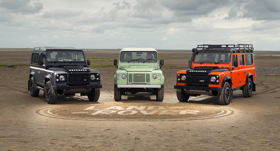  New Land Rover Defender Could Get Electrified Version