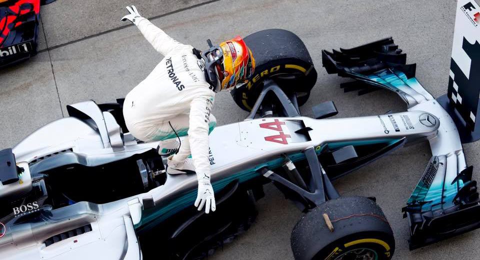  Hamilton Closes In On Championship After Japan GP Win