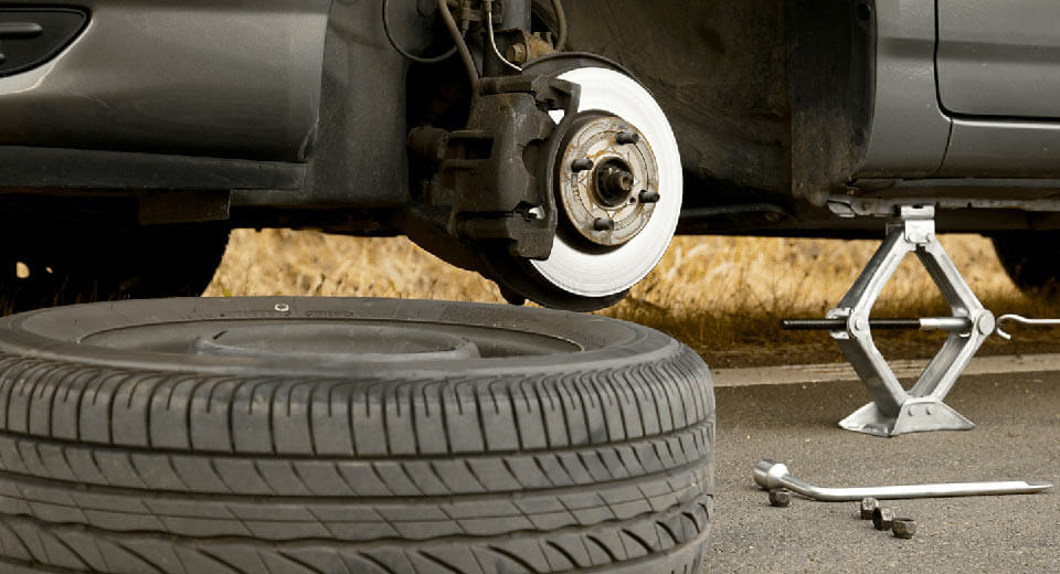 Almost One-Third Of New Vehicles Don’t Have A Spare Tire!