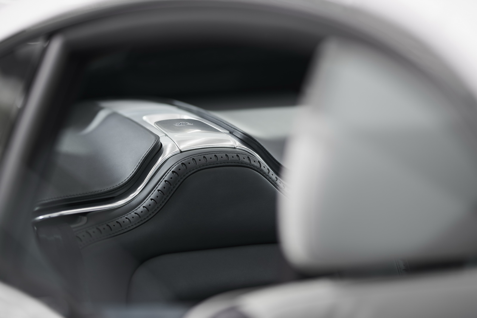 Polestar-One-11 Polestar Outlines Dealer Plans In North America, Confirms Polestar 2 Will Debut Early Next Year