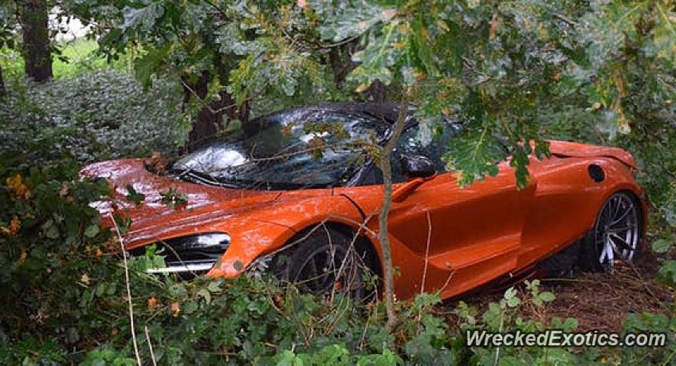 McLaren 720S Crashes In Belgium During Car Event
